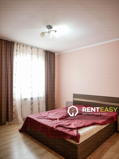 Apartament cu 3 camere de inchiriat in zona Centrala - Stefan cel Mare