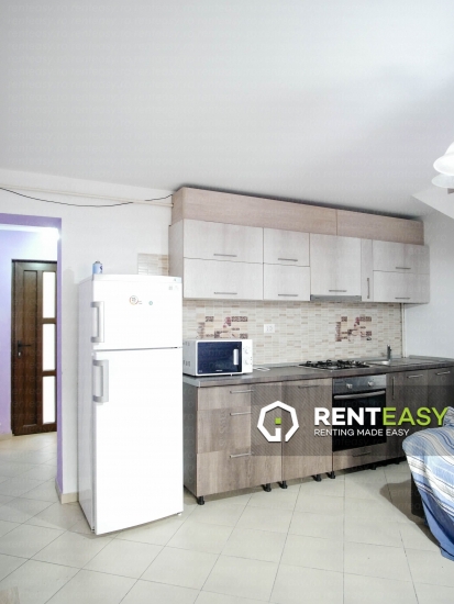 Apartament cu 3 camere de inchiriat in zona Centrala - Stefan cel Mare