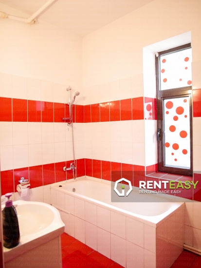 Apartament cu 2 camere de inchiriat in Centru zona BCU