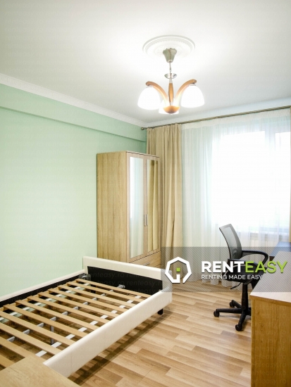 Prima inchiriere!Apartament cu 3 camere situat in zona Centru - UMF