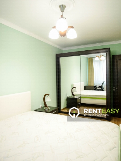 Prima inchiriere!Apartament cu 3 camere situat in zona Centru - UMF