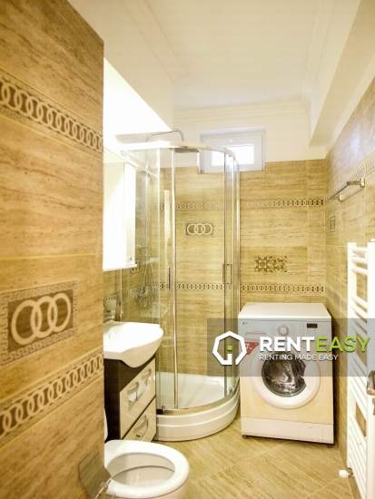 Prima inchiriere!Apartament cu 3 camere situat in zona Centru - UMF