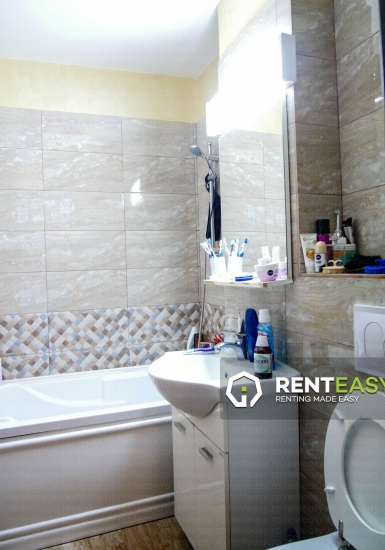 Apartament cu 2 camere de inchiriat situat pe Bulevardul Independentei