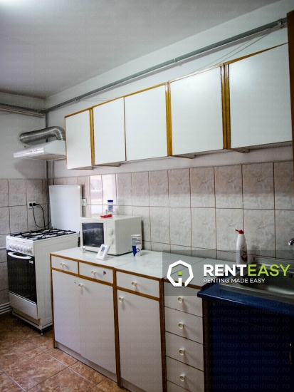 Apartament decomandat cu 2 camere de inchiriat situat in Iasi - zona Garii