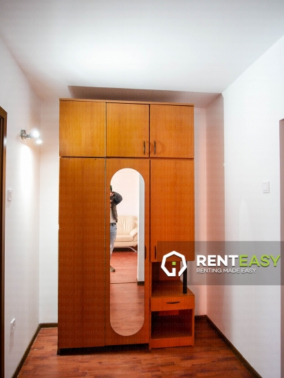 Apartament cu 3 camere de inchiriat in zona Centrala -Palatul de Justitie
