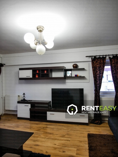 Apartament cu 3 camere de inchiriat in zona Centrala - Stefan cel Mare