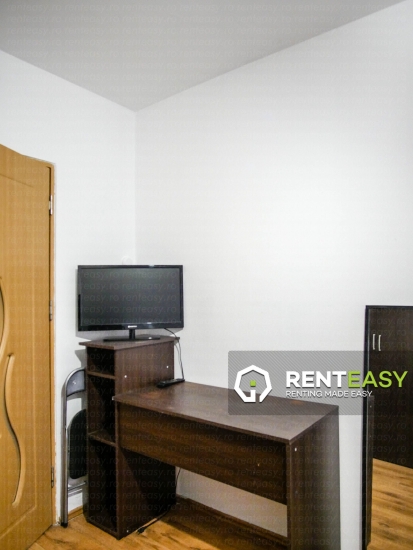 Apartament cu 3 camere de inchiriat in zona Centrala - Stefan cel Mare