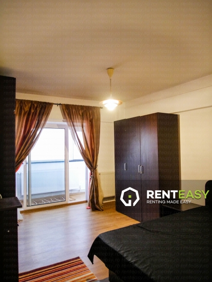 Apartament cu 3 camere de inchiriat in zona Centrala - Stefan cel Mare