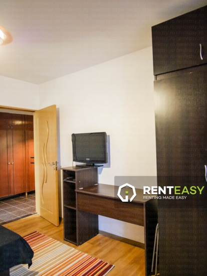 Apartament cu 3 camere de inchiriat in zona Centrala - Stefan cel Mare