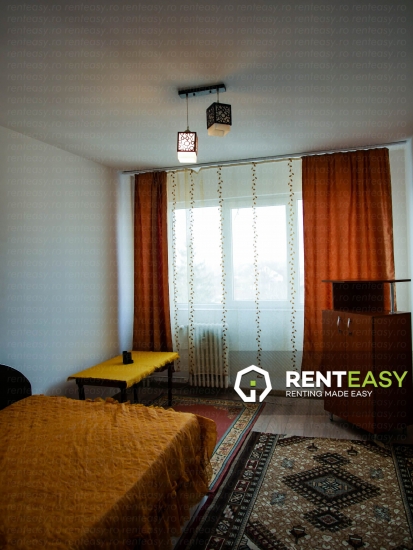 Apartament cu 3 camere de inchiriat situat in zona Tatarasi
