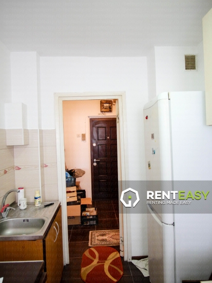 Apartament cu 3 camere de inchiriat situat in zona Tatarasi