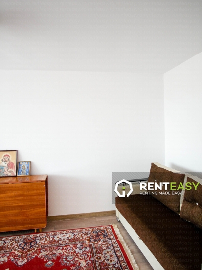 Apartament cu 3 camere de inchiriat situat in zona Tatarasi