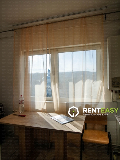 Apartament cu 3 camere de inchiriat situat in Iasi - zona Garii