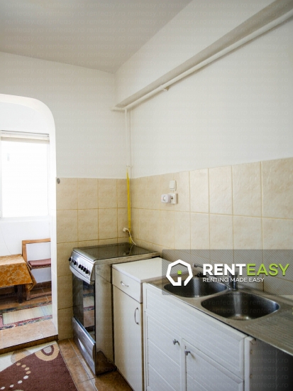 Apartament cu 3 camere de inchiriat situat pe Bulevardul Anastasie Panu