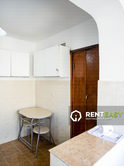 Apartament cu 3 camere de inchiriat situat pe Bulevardul Anastasie Panu