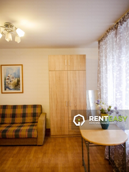 Apartament cu o camera situat in zona Podul de piatra