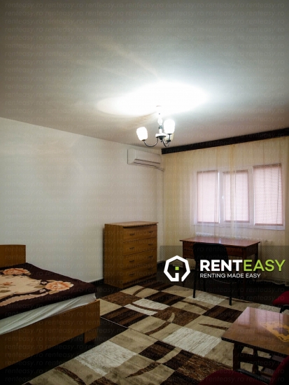 Apartament cu o camera situat in zona Podul de fier 