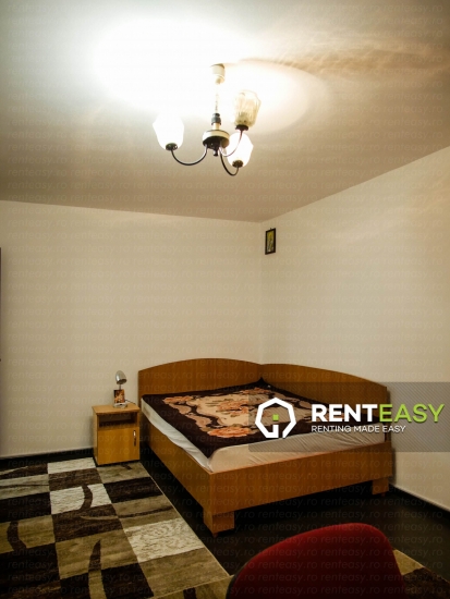 Apartament cu o camera situat in zona Podul de fier 
