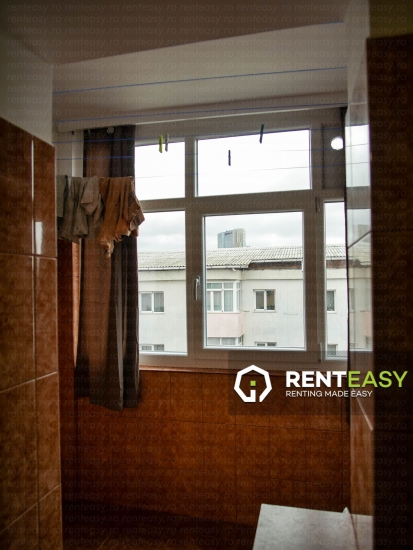 Apartament cu o camera situat in zona Podul de fier 