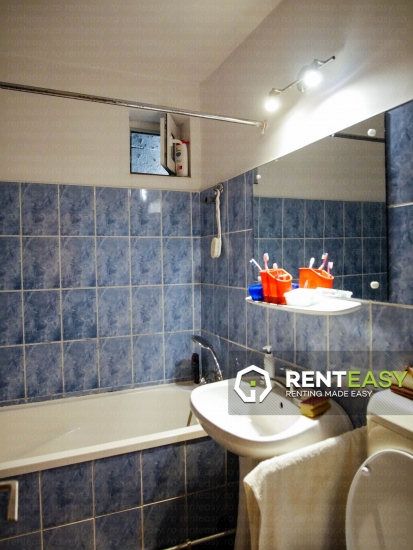 Apartament decomandat cu 3 camere de inchiriat in zona Palas 