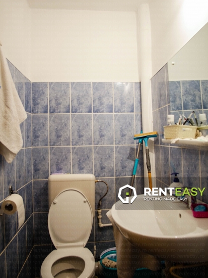 Apartament decomandat cu 3 camere de inchiriat in zona Palas 