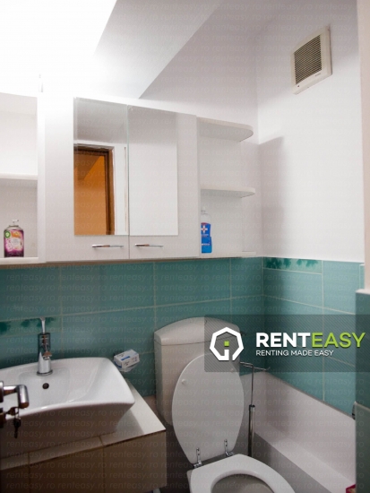 Apartament cu 3 camere de inchiriat in zona Centrala - Hala Centrala