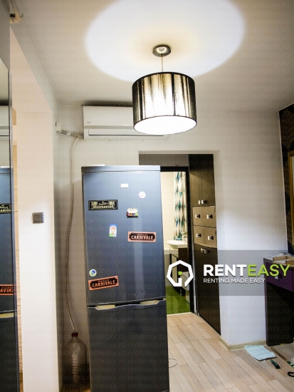 Prima inchiriere!Apartament cu 2 camere situat in zona Palas