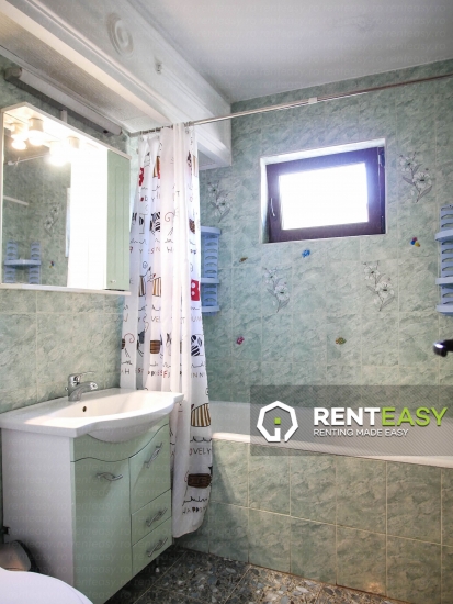 Apartament cu 2 camere de inchiriat situat ultracentral