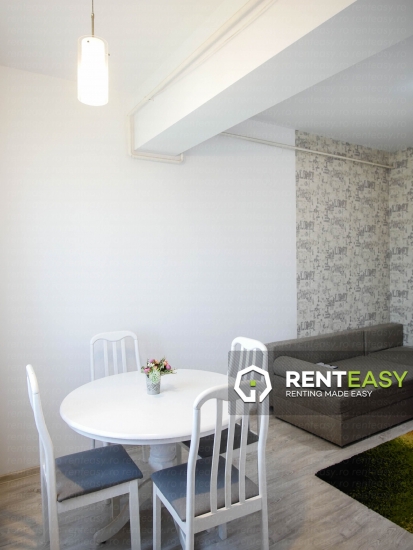 Apartament cu 3 camere de inchiriat langa Palas - Bloc Nou