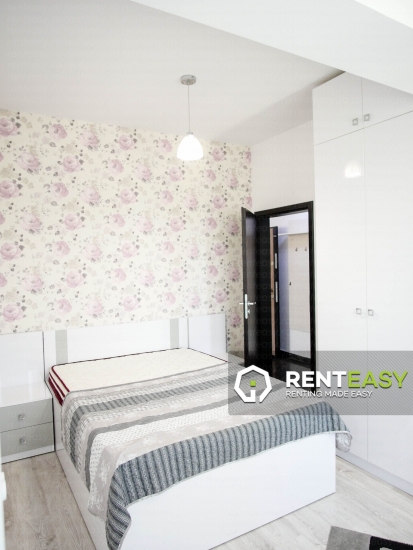 Apartament cu 3 camere de inchiriat langa Palas - Bloc Nou