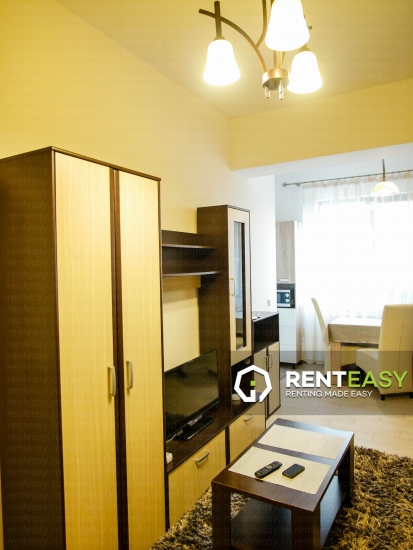 Apartament cu 2 camere de inchiriat in bloc nou situat in zona Centrala - Palas