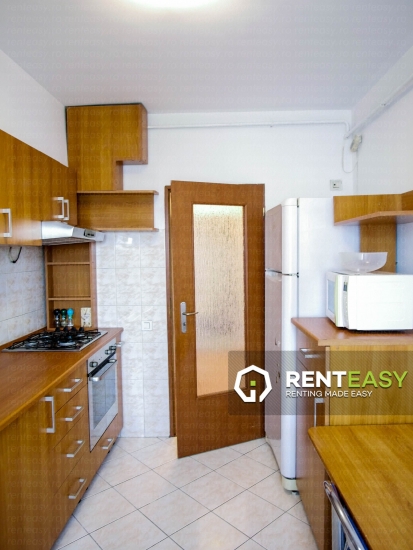 Apartament cu 2 camere de inchiriat situat pe Bulevardul Independentei