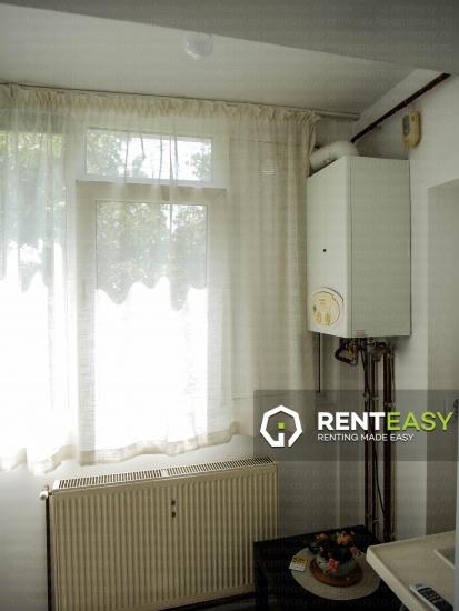 Apartament cu 2 camere de inchiriat situat in zona Tg. Cucu