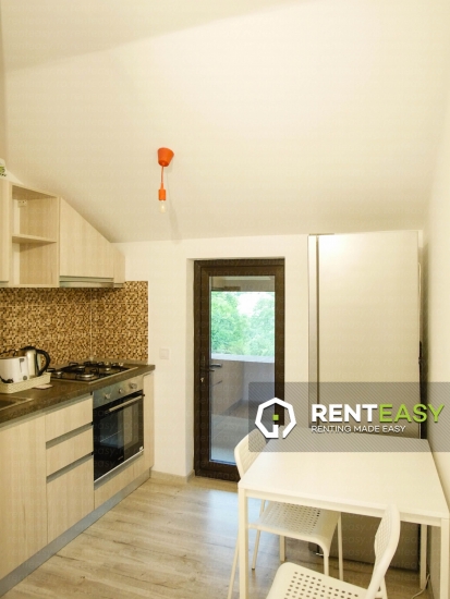 Apartament cu o camera de inchiriat in bloc nou situat in zona Arcu