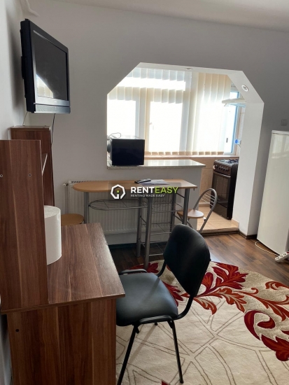 Apartament cu o camera de inchiriat situat in zona Garii