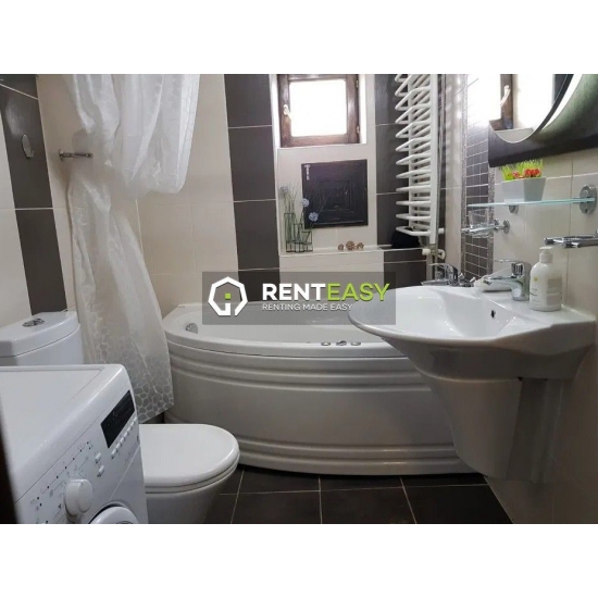 Apartament spatios cu 3 camere de inchiriat situat in zona Anastasie Panu