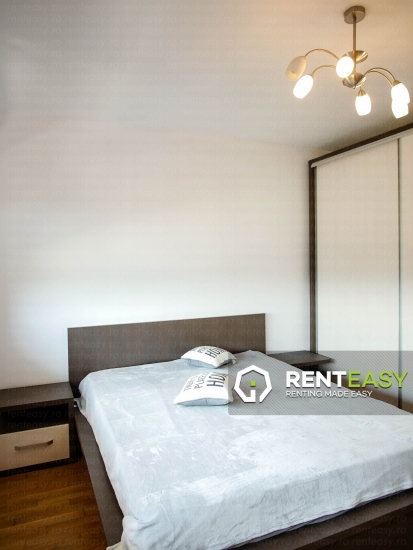 Apartament cu 3 camere de inchiriat in Bloc Nou -Podul de Fier