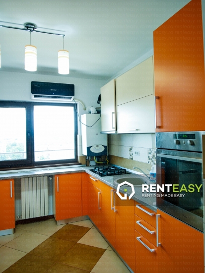 Apartament cu 3 camere de inchiriat in Bloc Nou -Podul de Fier