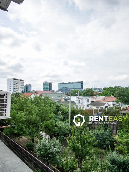 De inchiriat!Apartament cu o camera in bloc nou situat in zona Mitropolie