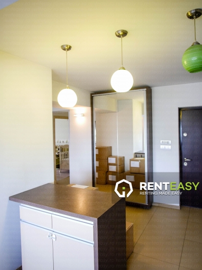 De inchiriat ! Apartament cu trei camere situat in zona Podu Ros