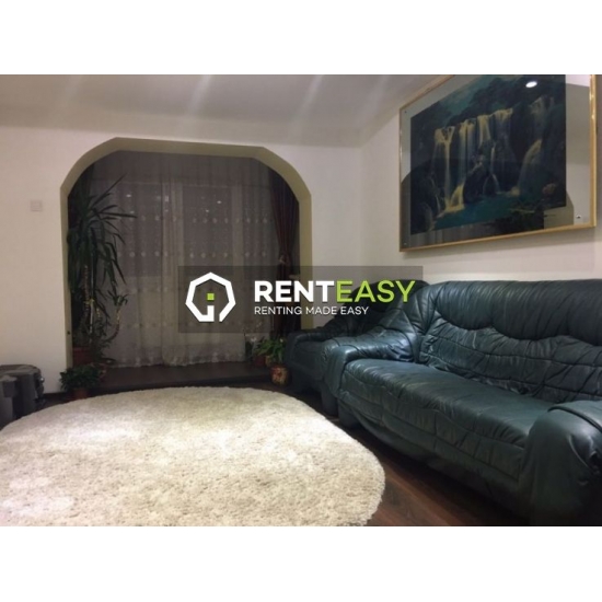 De inchiriat ! Apartament cu trei camere in zona Podu Ros