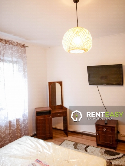 Apartament cu 2 camere de inchiriat situat in zona Podul de Fier