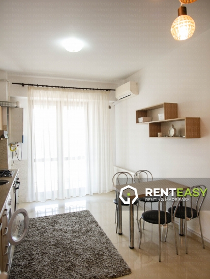 De inchiriat ! Apartament cu doua camere in bloc nou situat in zona Palas