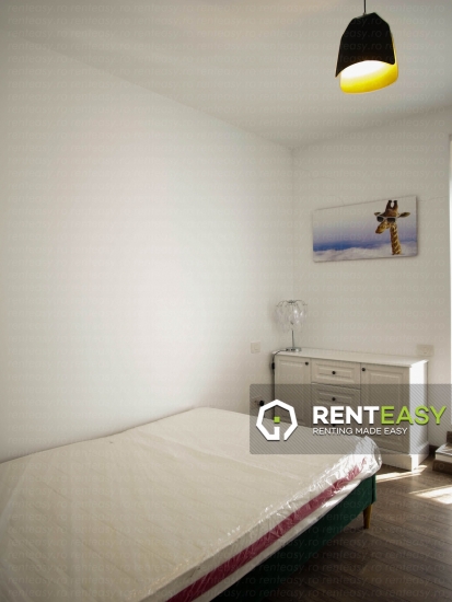 Penthouse cu 3 camere situat in Newton Residence