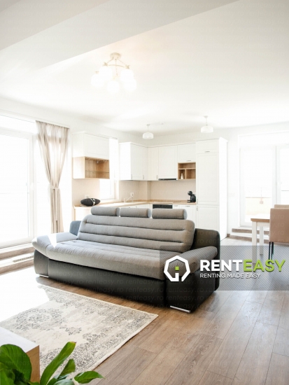 Penthouse cu 3 camere situat in Newton Residence