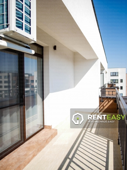 Penthouse cu 3 camere situat in Newton Residence