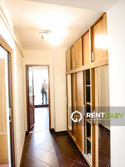 De inchiriat ! Apartament cu doua camere in zona Piata Unirii