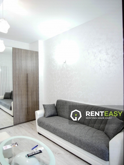 De inchiriat ! Apartament cu doua camere in bloc nou situat in zona Palas