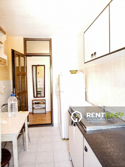 De inchiriat ! Apartament cu doua camere situat in zona Arcu