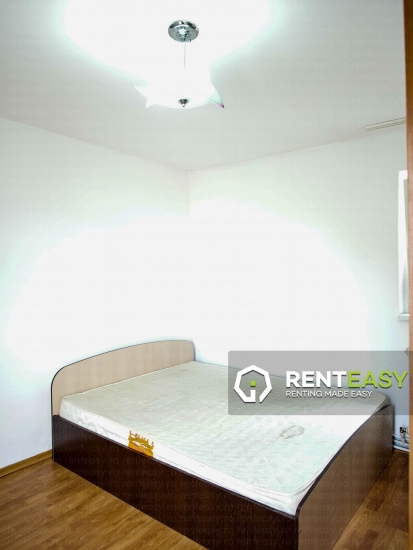 De inchiriat ! Apartament cu trei camere situat pe Bulevardul Independentei